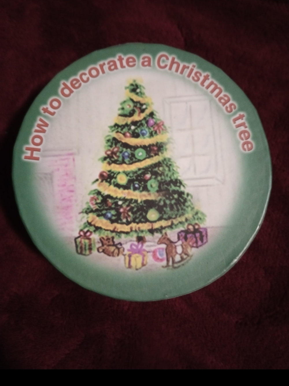 4 Christmas Mini Plates With Stand